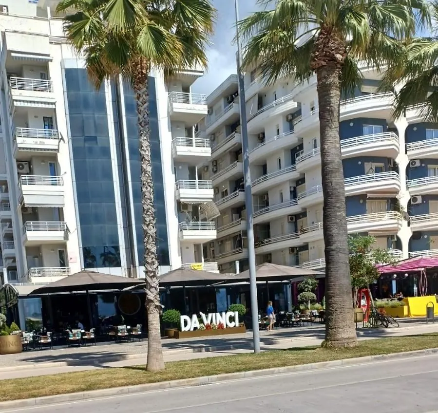 Lungomare Studio Vlore 0*,