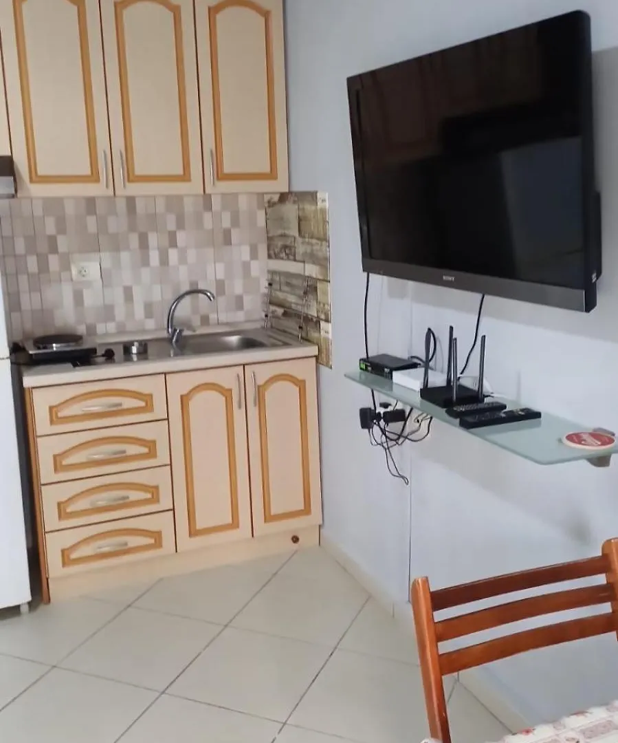 Lungomare Studio Vlore Apartment